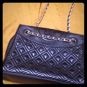 Tory burch fleming bag